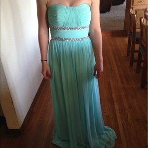 PROM DRESS